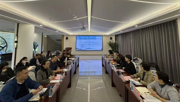 8f28a9a5c40df2b8a4f25a64479ce40a